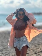 Карина, возраст: 25 рост: 170, вес: 54